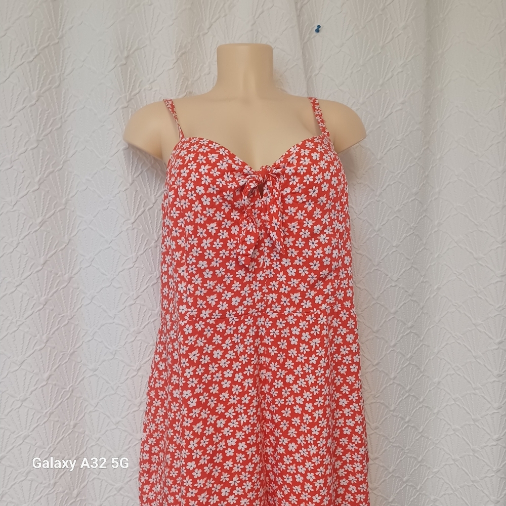 Old Navy  Red Patterned Women's Jumpsuit Size XL - Picture 5 of 16